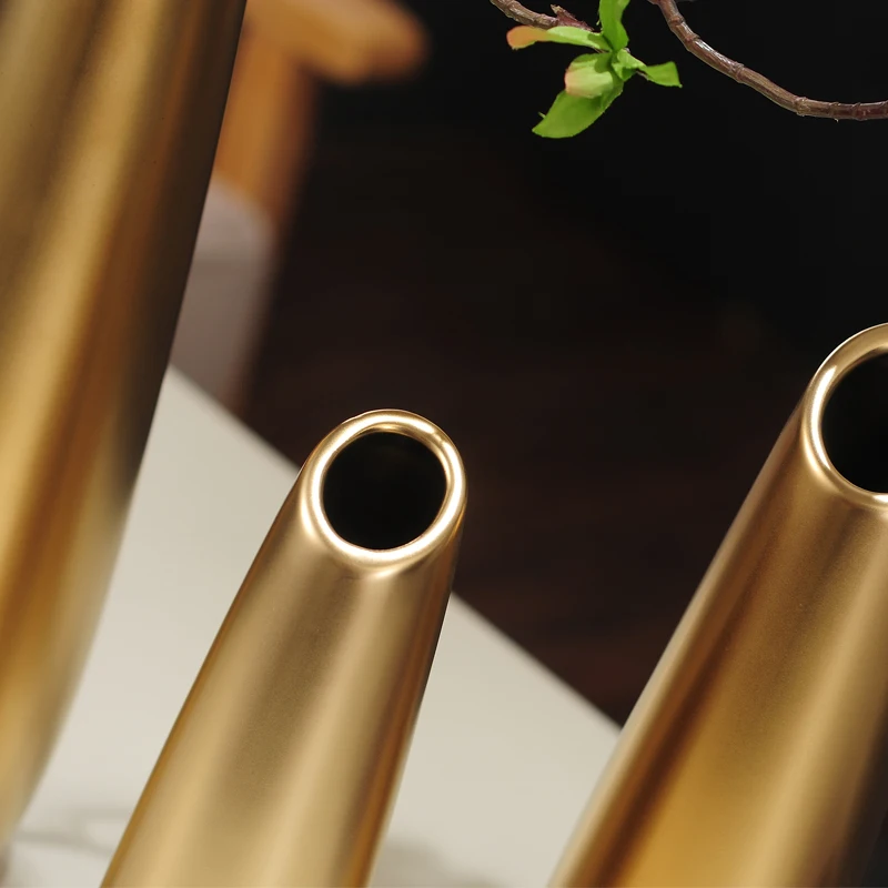 Golden Code Ceramics Gold Vase Decoration Simple and Modern Flower Arrangement Dried Flowers Living Room Vases Home Decoration
Golden Code Ceramics Gold Vase Decoration Simple and Modern Flower Arrangement Dried Flowers Living Room Vases Home Decoration