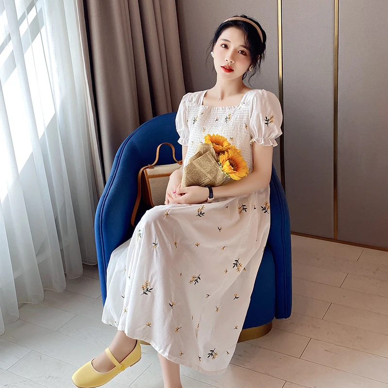 2020 Summe Chiffon Short Sleeve embroidery elastic square collar Maternity Dress Plus Size Pregnant Women Midi- Dress Sweet
2020 Summe Chiffon Short Sleeve embroidery elastic square collar Maternity Dress Plus Size Pregnant Women Midi- Dress Sweet