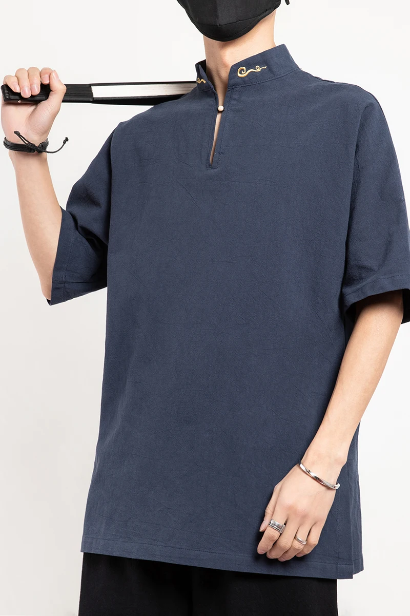 2021 Summer Men Linen Shirt Mens Chinese Style Retro Casual V-neck Shirts Male Traditional Asian Tang Suit Tops 
2021 Summer Men Linen Shirt Mens Chinese Style Retro Casual V-neck Shirts Male Traditional Asian Tang Suit Tops
