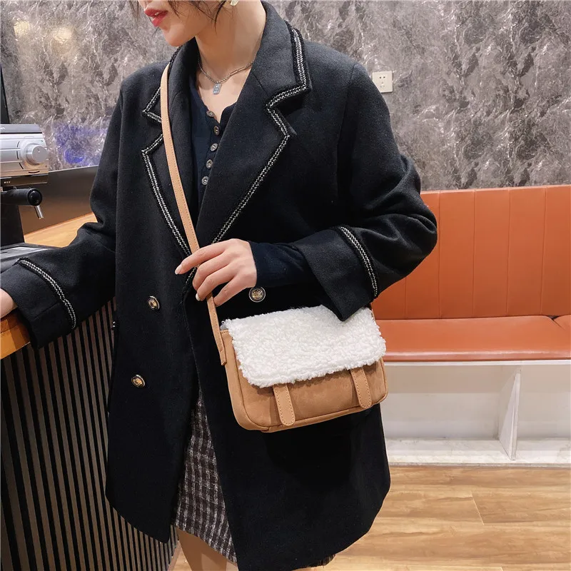 2021 Luxury women's one-shoulder handbag PU Leather quality Messenger Casual Fashion Classic Women's bag Messenger Handbag new
2021 Luxury women's one-shoulder handbag PU Leather quality Messenger Casual Fashion Classic Women's bag Messenger Handbag new