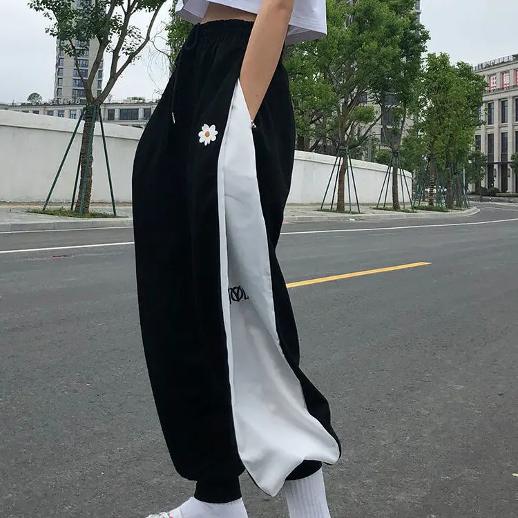Cotton original Zou Ju's personalized design Leggings children's hip hop high waist casual pants
Cotton original Zou Ju's personalized design Leggings children's hip hop high waist casual pants