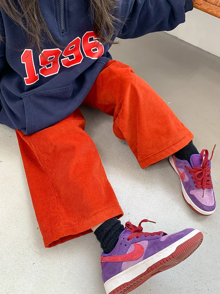 MILA CHOU 2021 Winter Children Retro Thicken Velvet Corduroy Pants Baby Boy Girl Fleece Loose Casual Straight Pants Kid Trousers
MILA CHOU 2021 Winter Children Retro Thicken Velvet Corduroy Pants Baby Boy Girl Fleece Loose Casual Straight Pants Kid Trousers