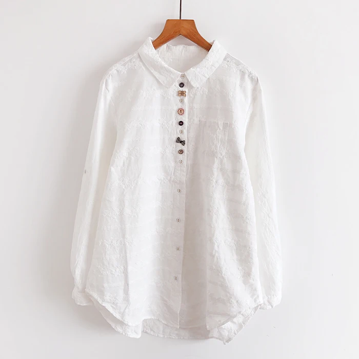 Autumn New Style Women'S Exquisite Embroidery Fabric Blouses Color Button Design Pure Cotton White Bottoming Lapel Shirt Women 
Autumn New Style Women'S Exquisite Embroidery Fabric Blouses Color Button Design Pure Cotton White Bottoming Lapel Shirt Women