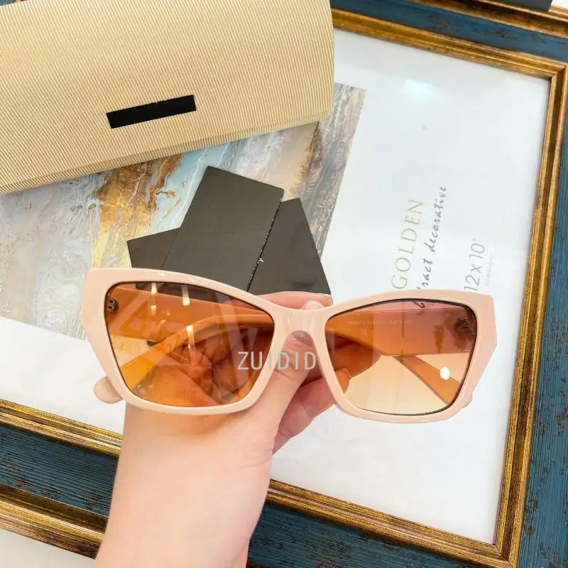 

Small Frame Cat Eye Colorful Gradient Lens Sunglasses Model 4375 Women Steampunk Rectangle Shades Men 2022 Luxury Brand Unisex