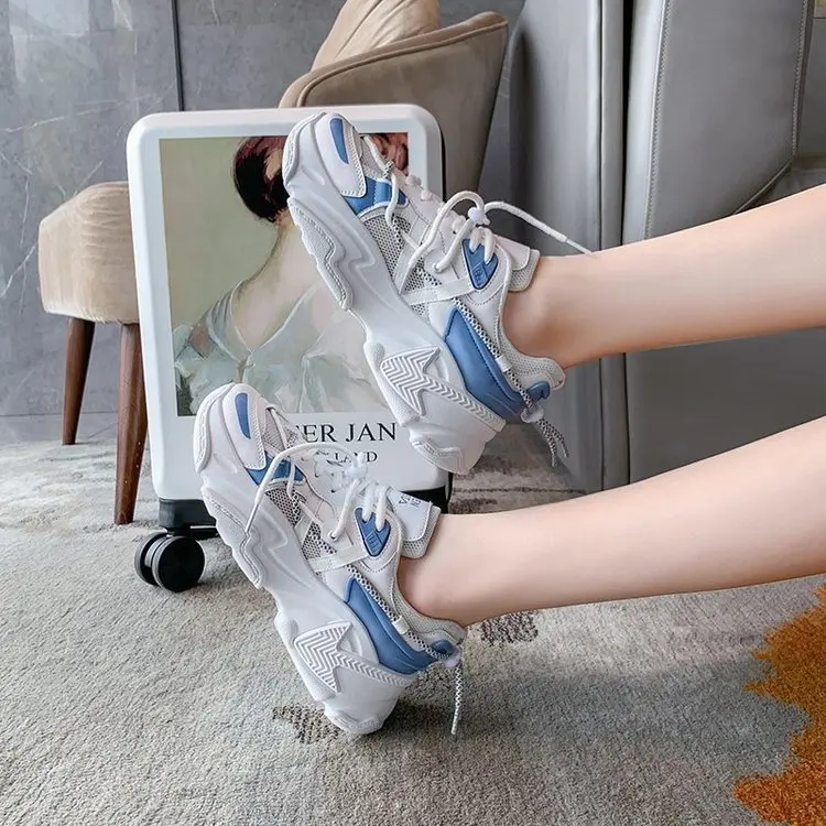 Летняя обувь для папы, женская модная удобная повседневная обувь, белые дышащие кроссовки
Летняя обувь для папы, женская модная удобная повседневная обувь, белые дышащие кроссовки