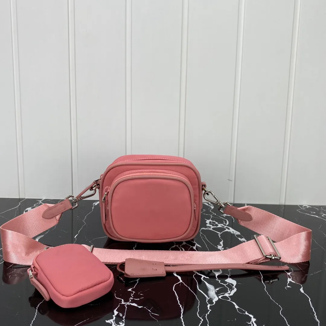 Unisex nylon camera bag three-in-one combination bag men's messenger bag shoulder bag mobile phone bag card bag
Unisex nylon camera bag three-in-one combination bag men's messenger bag shoulder bag mobile phone bag card bag