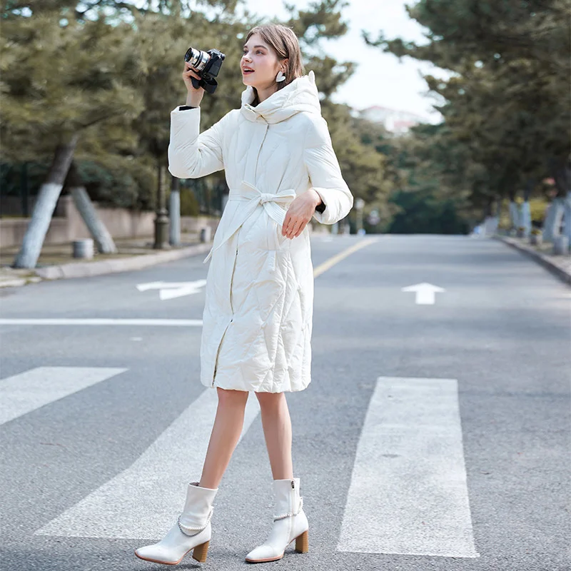 SHZQ Down Jacket Women's Middle and Long Style 2021 Winter New Fashion Knee Over 90 White Duck Down Beige Hoodie
SHZQ Down Jacket Women's Middle and Long Style 2021 Winter New Fashion Knee Over 90 White Duck Down Beige Hoodie