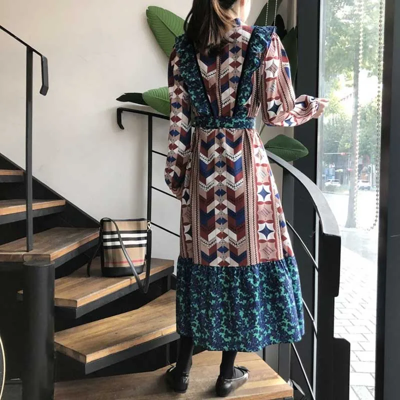 Vintage Ladies Floral Ruffle Stitching Dress Fashion Korean Elegant Party Holiday Dress One-Piece 2021 Spring Autumn Women Dress
Vintage Ladies Floral Ruffle Stitching Dress Fashion Korean Elegant Party Holiday Dress One-Piece 2021 Spring Autumn Women Dress