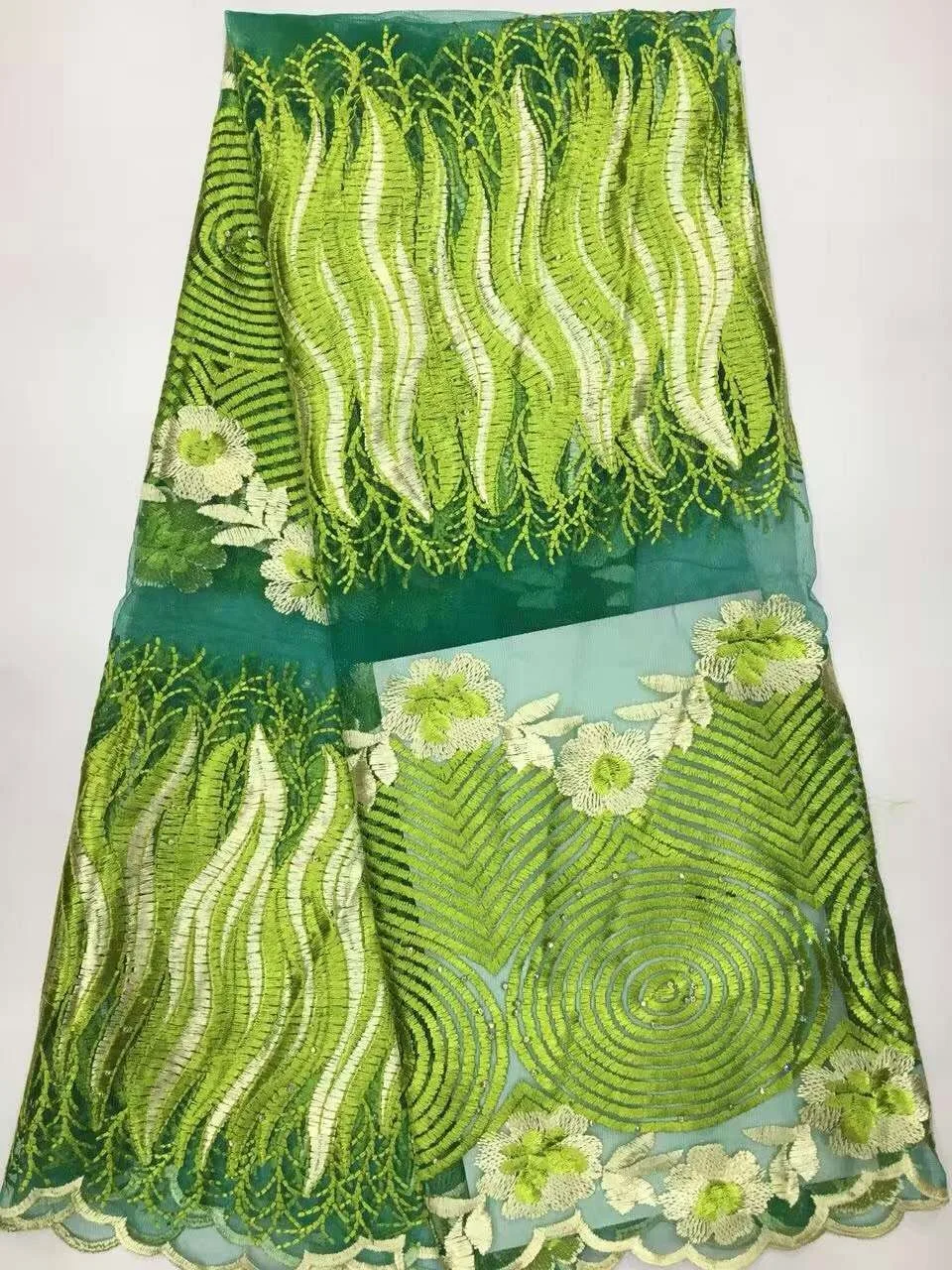 African French Lace Fabric High Quality with Stones Yellow Lace Fabric Embroidery Guipure Lace Trim for Nigerian Dress D865
African French Lace Fabric High Quality with Stones Yellow Lace Fabric Embroidery Guipure Lace Trim for Nigerian Dress D865
