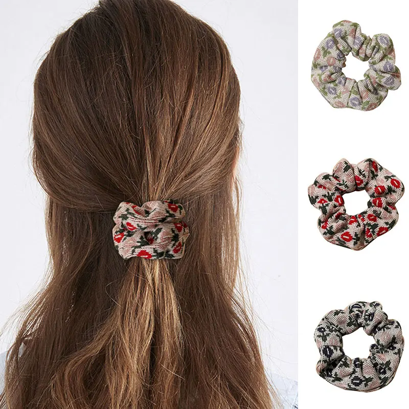 Новинка осень/зима цветочное шерстяное вязаное кольцо для волос в виде большого кишечника резинка для волос в стиле «конский хвост» Женска...
Новинка осень/зима цветочное шерстяное вязаное кольцо для волос в виде большого кишечника резинка для волос в стиле «конский хвост» Женска...