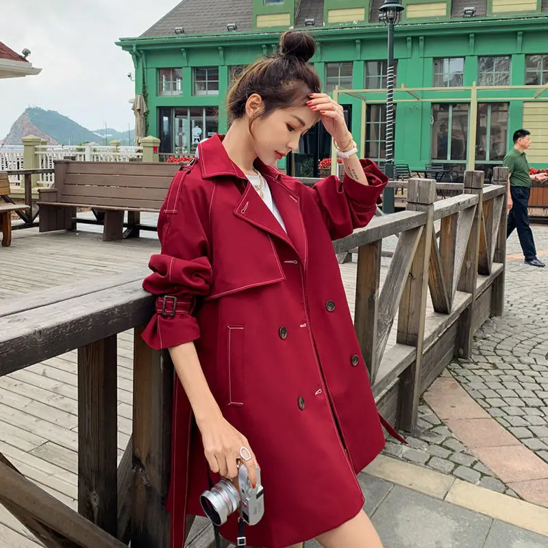 2020 British Style Trench Coat Fashion Double-Breasted Long Windbreaker Coats Leisure Chic Loose Ladies Harbor Wind Overcoat 543
2020 British Style Trench Coat Fashion Double-Breasted Long Windbreaker Coats Leisure Chic Loose Ladies Harbor Wind Overcoat 543