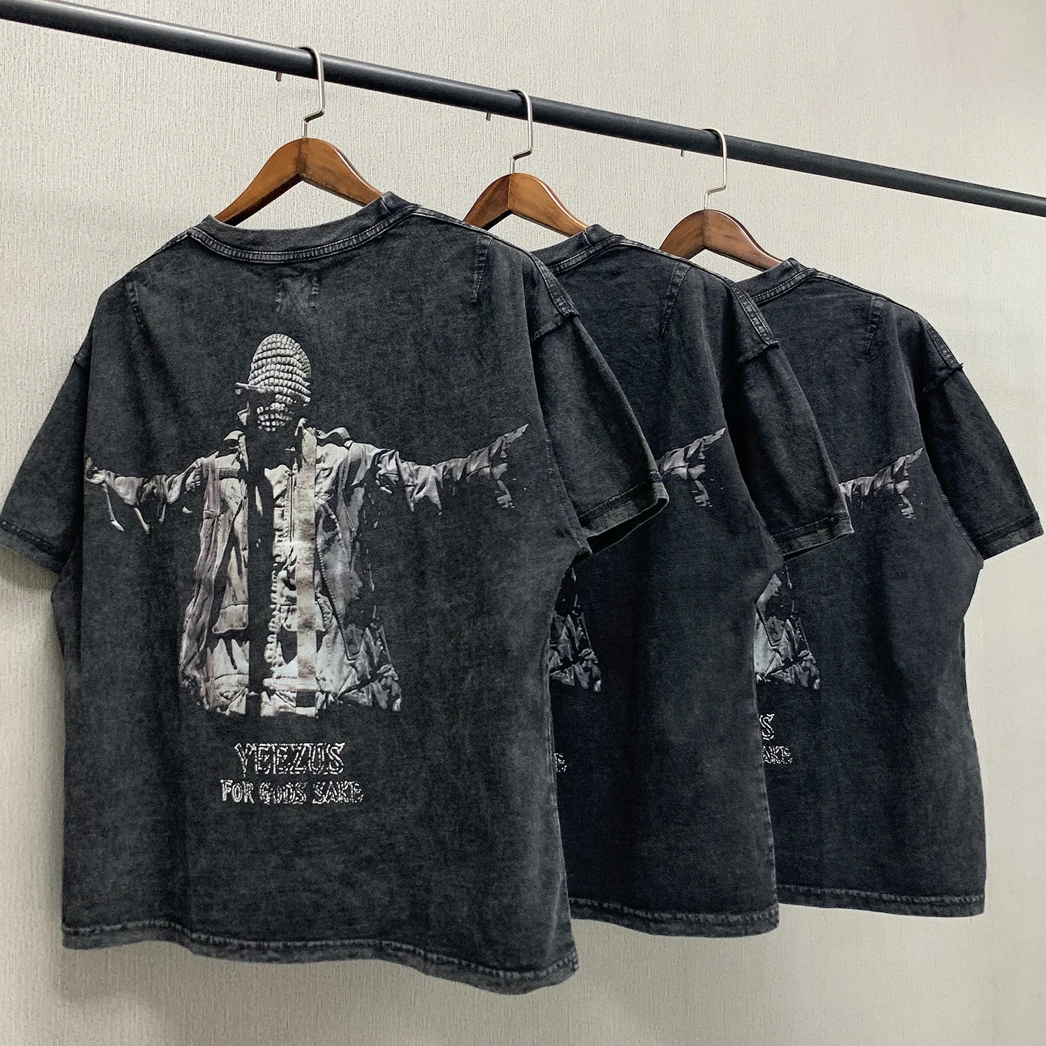 Мужская/Женская хлопковая Футболка Kanye West, потертая футболка большого размера, летняя одежда для мужчин и женщин, 2022
Мужская/Женская хлопковая Футболка Kanye West, потертая футболка большого размера, летняя одежда для мужчин и женщин, 2022