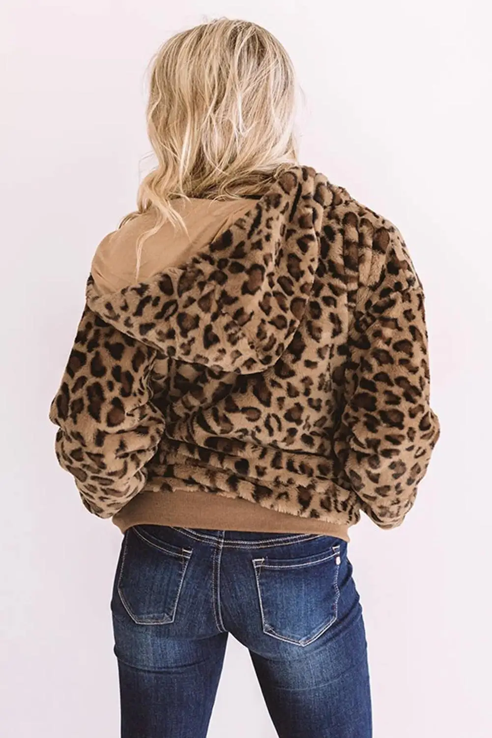 Khaki Cozy Plush Leopard Faux Fur Jacket 2020 Winter New Long Loose Sleeves with Fitted Cuffs Hooded Warm Outerwear Coats S-2XL
Khaki Cozy Plush Leopard Faux Fur Jacket 2020 Winter New Long Loose Sleeves with Fitted Cuffs Hooded Warm Outerwear Coats S-2XL