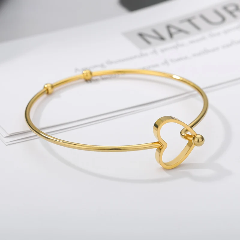 Gold Stainless Steel Heart Bracelets For Women Romantic Sweet Cuff Bangle Couple Love Jewelry Valentine Day Gifts For Girlfriend
Gold Stainless Steel Heart Bracelets For Women Romantic Sweet Cuff Bangle Couple Love Jewelry Valentine Day Gifts For Girlfriend