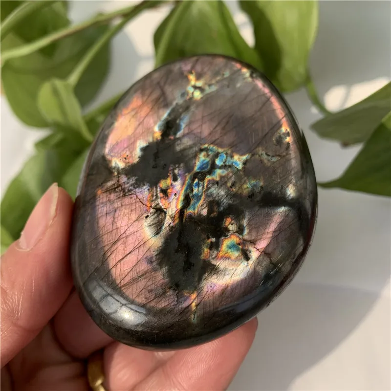 Random Natural Colorful Labradorite Crystal Original Moonstone Natural Stones Ornament Moonstone
Random Natural Colorful Labradorite Crystal Original Moonstone Natural Stones Ornament Moonstone