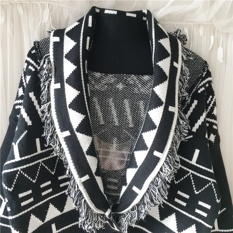 Sweater Cardigan Jacket Knitted Top Trend Women 2021 Spring Ladies Lazy Wind Thickening Wild Korean Loose Tassel
Sweater Cardigan Jacket Knitted Top Trend Women 2021 Spring Ladies Lazy Wind Thickening Wild Korean Loose Tassel