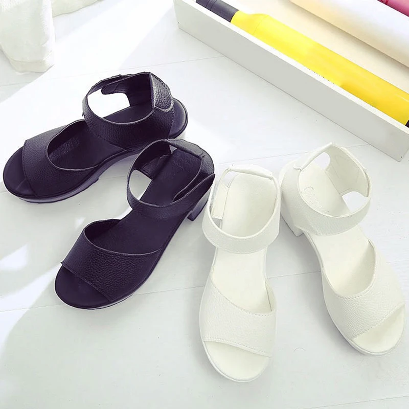 Women Fashion Sandals Simple Middle Heel Wild Sandals Fish Mouth Waterproof Platform Wedge Shoes Ladies Platform Rome Shoes
Women Fashion Sandals Simple Middle Heel Wild Sandals Fish Mouth Waterproof Platform Wedge Shoes Ladies Platform Rome Shoes