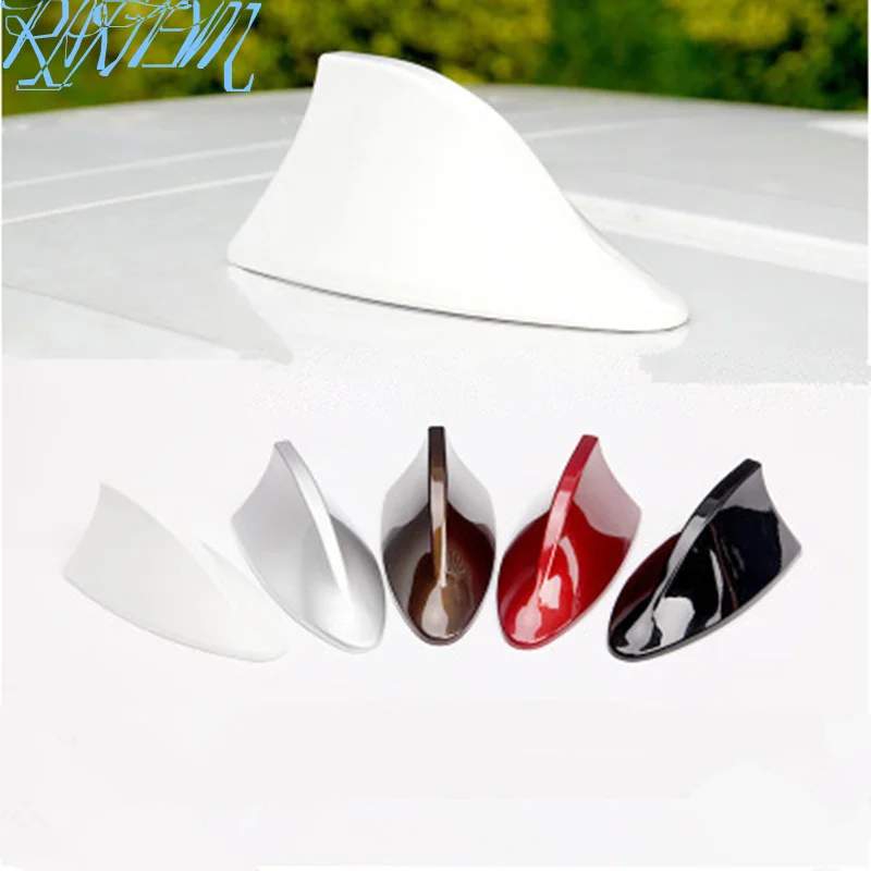 Автомобильные сигнальные антенны Акулий плавник антенна для Toyota Camry Highlander RAV4 Crown Reiz Corolla Vios Yaris L
Автомобильные сигнальные антенны Акулий плавник антенна для Toyota Camry Highlander RAV4 Crown Reiz Corolla Vios Yaris L