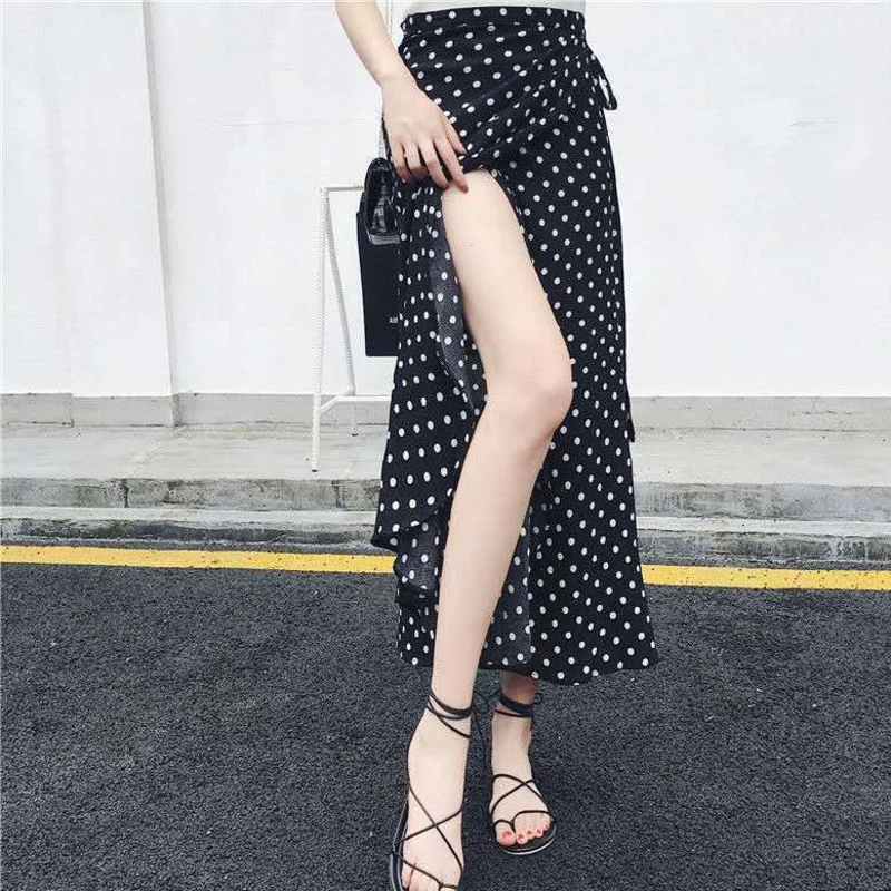 2021 Summer New Long Korean Fashion Lace Up Skirt School Women Chiffon Holiday Sunscreen Beach Dress Boho Traf Harajuku Clothes
2021 Summer New Long Korean Fashion Lace Up Skirt School Women Chiffon Holiday Sunscreen Beach Dress Boho Traf Harajuku Clothes
