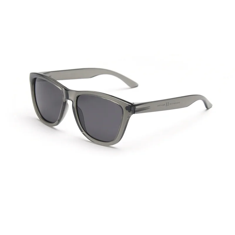 Fashion Transparent Colorful Polarized Driving Sunglasses Men's and Women's Sports Beach Sunglasses
Fashion Transparent Colorful Polarized Driving Sunglasses Men's and Women's Sports Beach Sunglasses