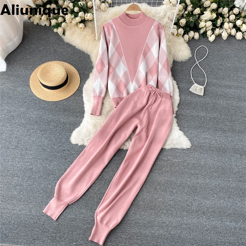 Aliunique Women New Knitting Slim Two-piece Suit Fashion Autumn Temperament Lady Loose Tops High-waisted Trousers
Aliunique Women New Knitting Slim Two-piece Suit Fashion Autumn Temperament Lady Loose Tops High-waisted Trousers