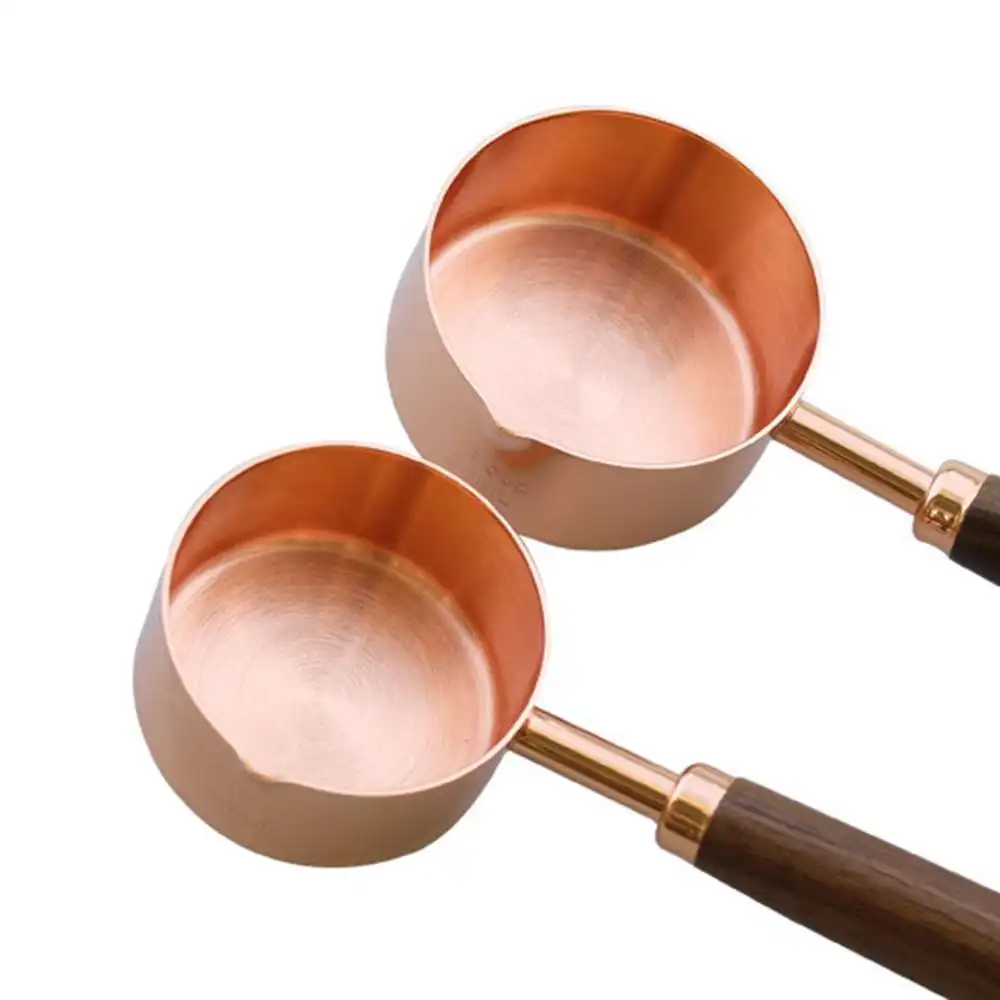 4pcs Wooden Handle Copper Plating Measuring Cups Spoon Cake Sugar Tools Set Kitchen Dining Bar Baking Tools Walnut 
4pcs Wooden Handle Copper Plating Measuring Cups Spoon Cake Sugar Tools Set Kitchen Dining Bar Baking Tools Walnut