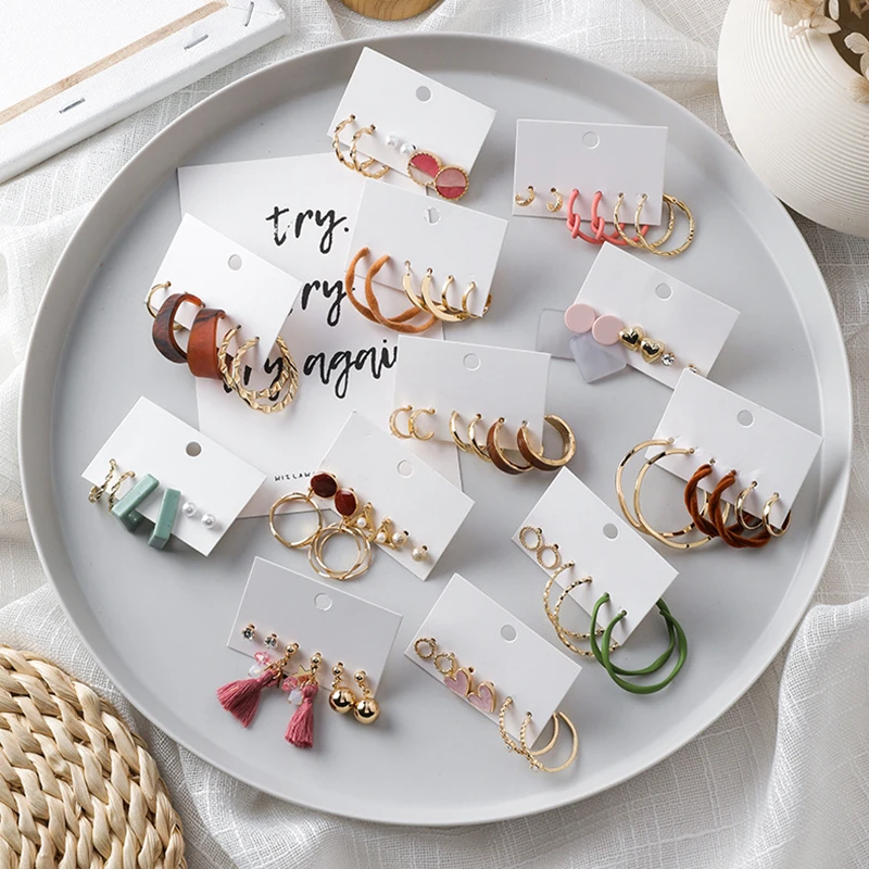6 pcs/Set Hoop Earrings Simple Geometric Round Circle Fashion Ear Jewelry orecchini for Women Girls pendientes aretes de mujer
6 pcs/Set Hoop Earrings Simple Geometric Round Circle Fashion Ear Jewelry orecchini for Women Girls pendientes aretes de mujer