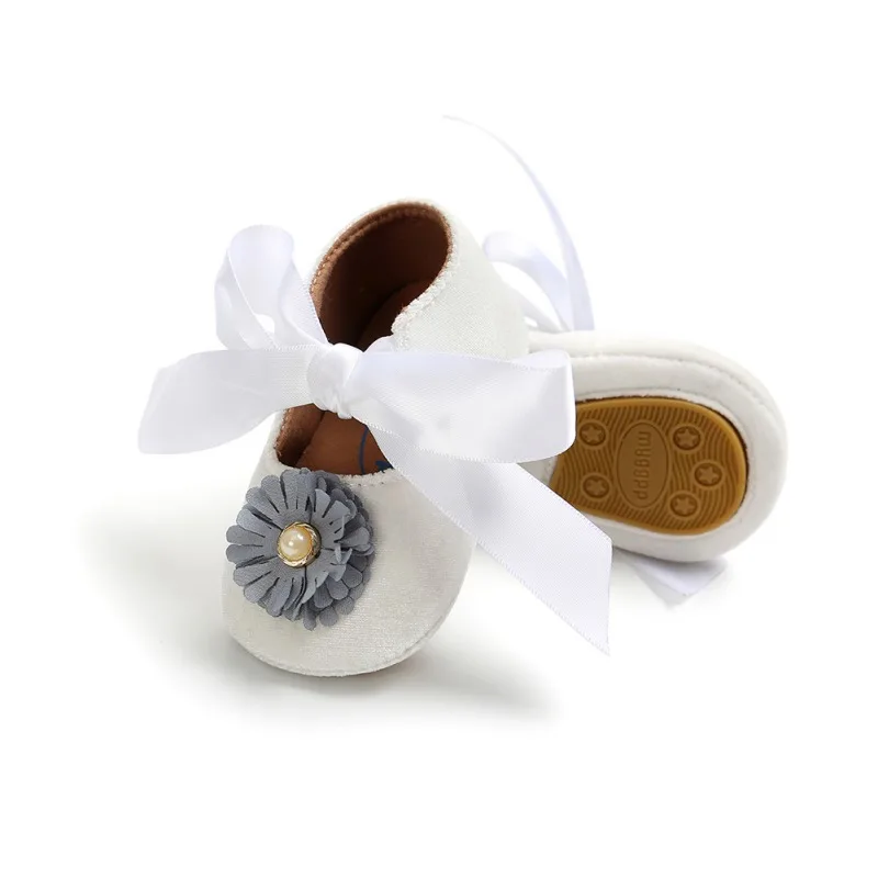 Newborn Baby Girl Shoes Bow Flower Flock Toddler Infant Fabric Baby Little Girl Baby First Walker
Newborn Baby Girl Shoes Bow Flower Flock Toddler Infant Fabric Baby Little Girl Baby First Walker