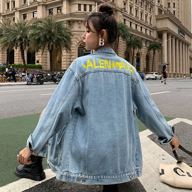 FAKUNTN Big Loose High-quality real shots Denim Jacket Women Embroidery Jeans Coat Hip Single Breasted Jeans Jacket Casual 
FAKUNTN Big Loose High-quality real shots Denim Jacket Women Embroidery Jeans Coat Hip Single Breasted Jeans Jacket Casual