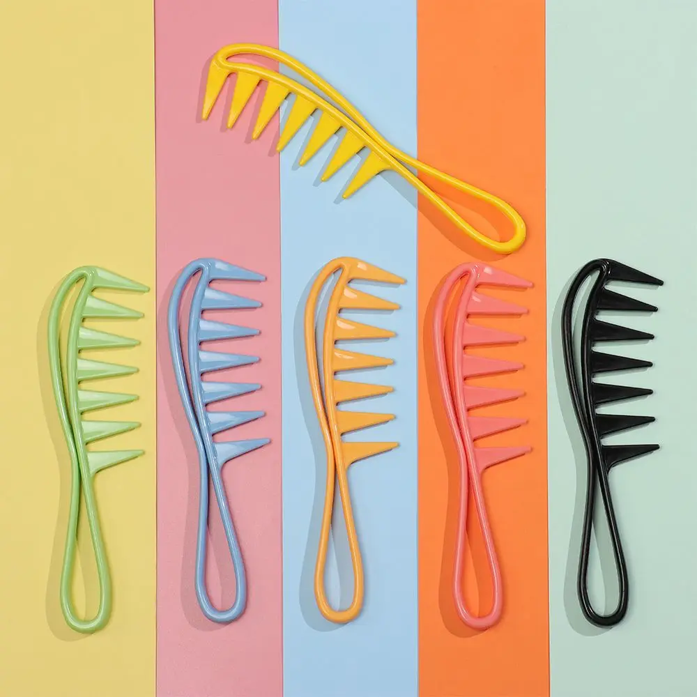 Расческа для парикмахерской Акула с широкими зубьями, пластиковая брикет для массажа, инструмент для укладки волос, аксессуары для парикма...
Расческа для парикмахерской Акула с широкими зубьями, пластиковая брикет для массажа, инструмент для укладки волос, аксессуары для парикма...