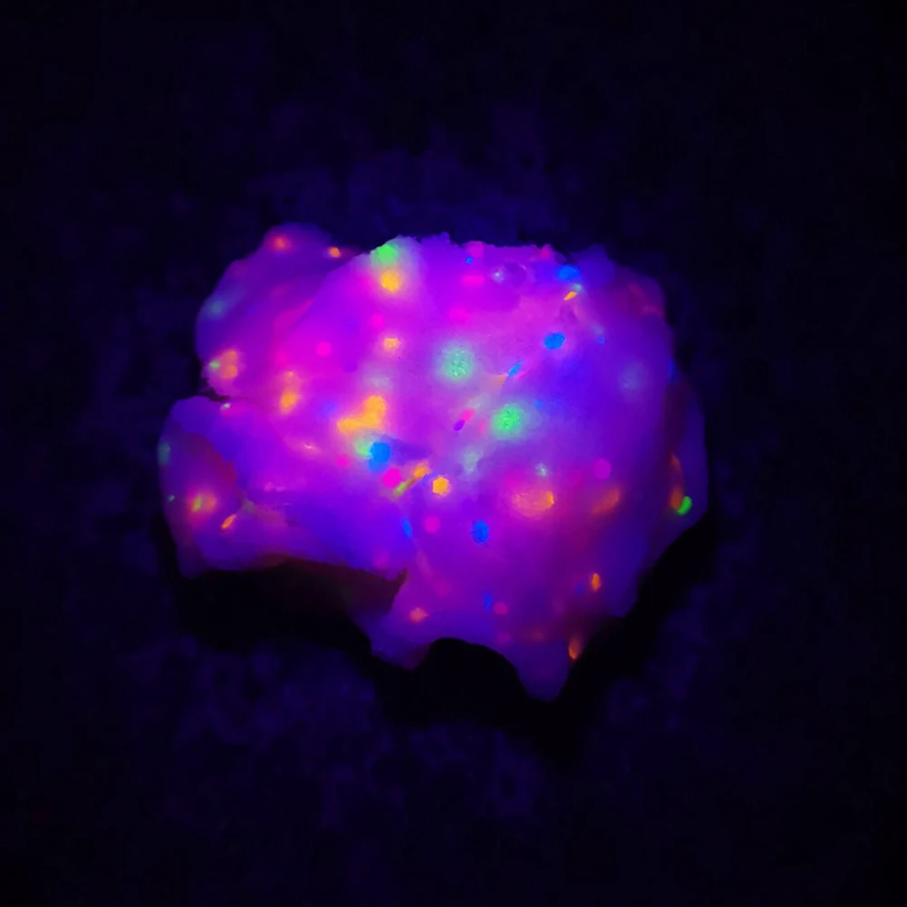 60ml Fluffy Crystal Clay DIY Toy for Fluorescent Crystal Mud Soft Clay Plasticine Colored Clay Charms Crystal Clay Kids Toy
60ml Fluffy Crystal Clay DIY Toy for Fluorescent Crystal Mud Soft Clay Plasticine Colored Clay Charms Crystal Clay Kids Toy