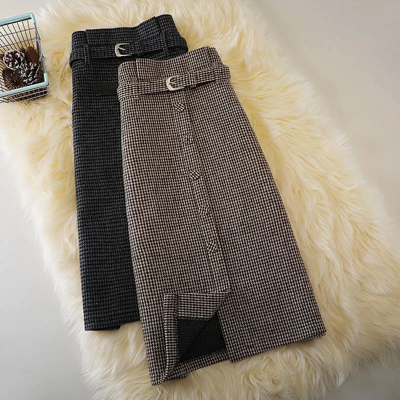 Autumn Winter Women Woolen Bag Hip Skirt 2021 Female Korean Version Of All-Match High Waist Belt Slit Mid-Length Woolen Skirt W0
Autumn Winter Women Woolen Bag Hip Skirt 2021 Female Korean Version Of All-Match High Waist Belt Slit Mid-Length Woolen Skirt W0