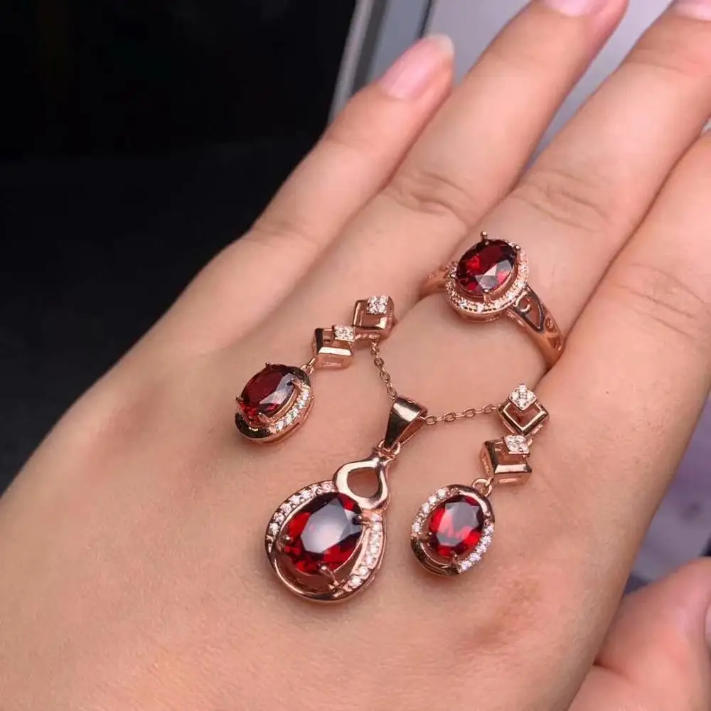 925 sterling silver real Natural garnet Jewelry Sets rings pendants earrings send necklace fine new women wholesale dz0507070905
925 sterling silver real Natural garnet Jewelry Sets rings pendants earrings send necklace fine new women wholesale dz0507070905