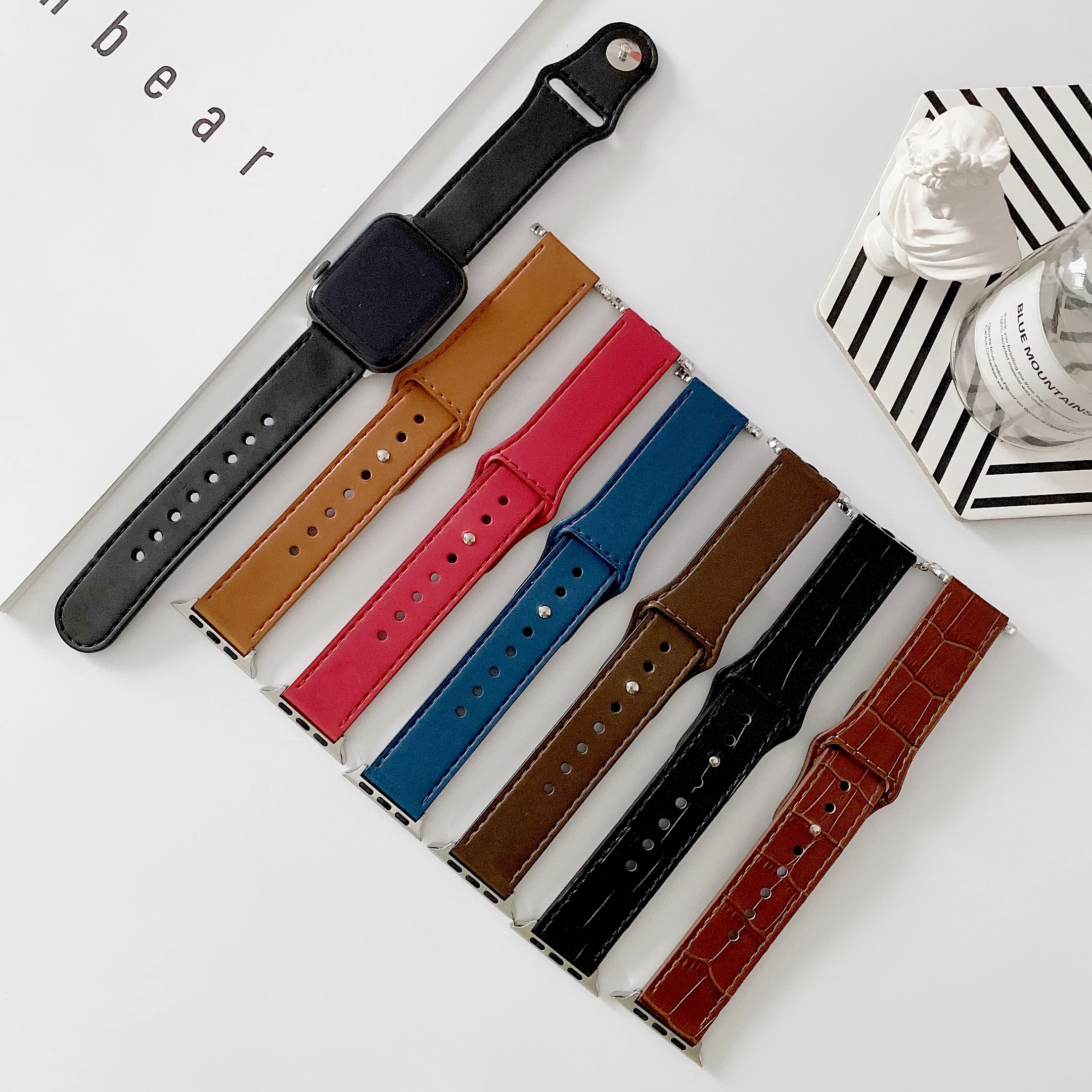Genuine Leather Band for Apple Watch 38 42 45 40mm 44mm Wristband for IWatch Series SE 76 5 4 3 2 1 Women & Men Fashionable Type
Genuine Leather Band for Apple Watch 38 42 45 40mm 44mm Wristband for IWatch Series SE 76 5 4 3 2 1 Women & Men Fashionable Type