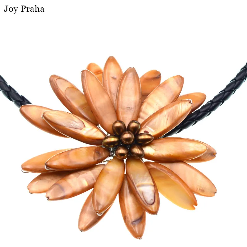 Brown shell pearl short women necklace / Personality fashion sunflower necklace / wholesale dropshipping
Brown shell pearl short women necklace / Personality fashion sunflower necklace / wholesale dropshipping
