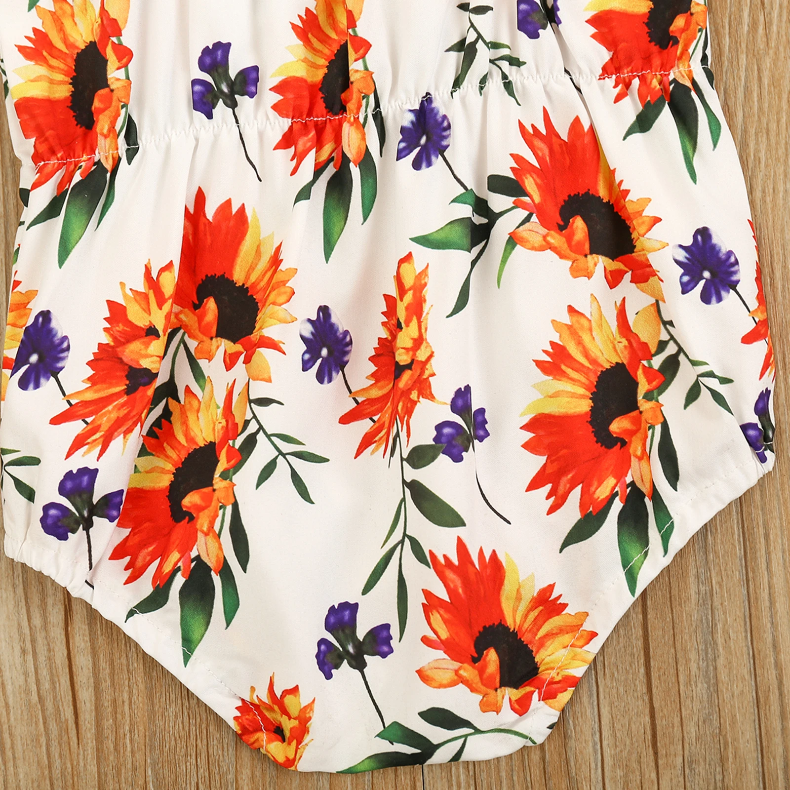 0-3Y Cute Flower Infant Baby Girl Playsuit Floral Print Sleeveless Bandage Bow Romper Jumpsuit+Headband 2pcs
0-3Y Cute Flower Infant Baby Girl Playsuit Floral Print Sleeveless Bandage Bow Romper Jumpsuit+Headband 2pcs