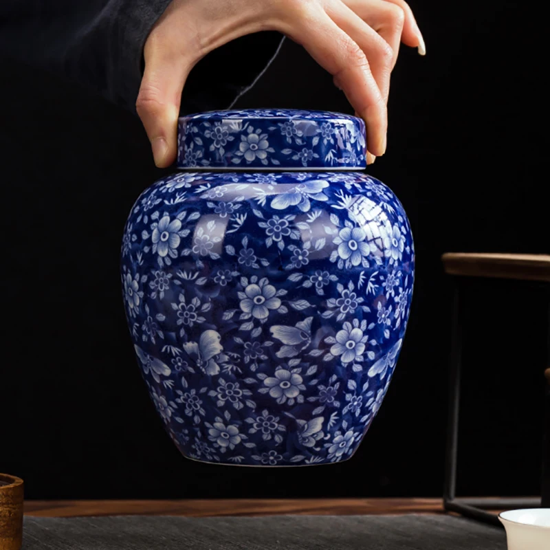 Blue and White Porcelain Storage Jar Luxury Ceramic Sealed Candy Coffee Bean Nut Box Home Large-capacity Food Storage Container
Blue and White Porcelain Storage Jar Luxury Ceramic Sealed Candy Coffee Bean Nut Box Home Large-capacity Food Storage Container