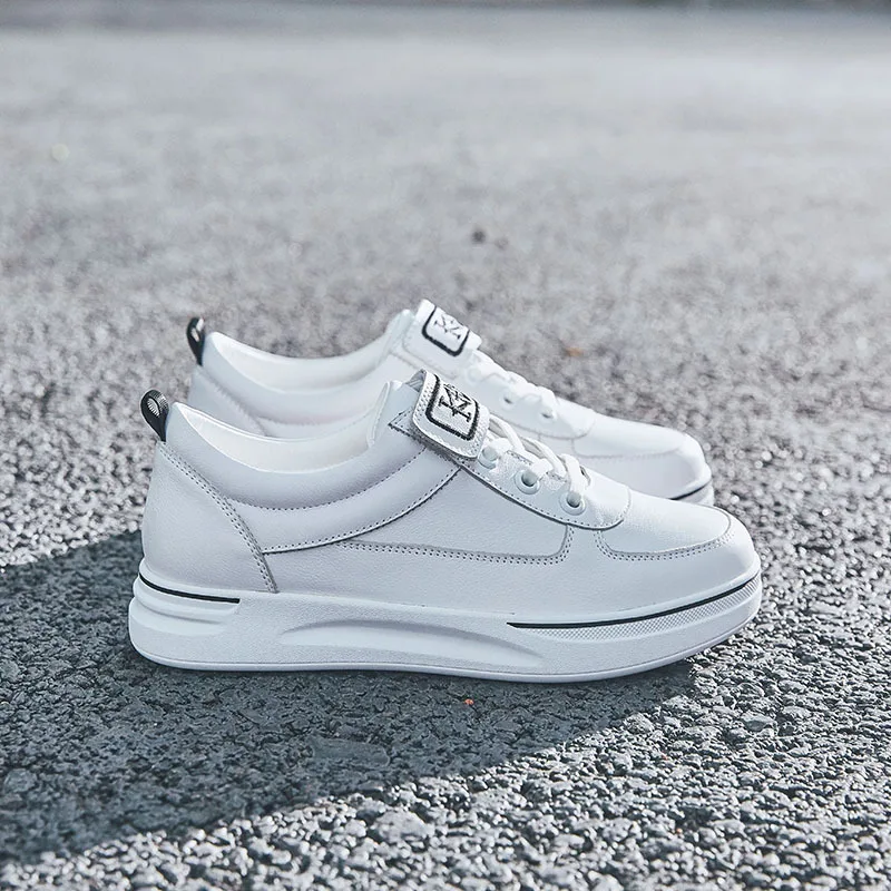 SWYIVY Genuine Leather Sneakers Women Casual Shoes Hook Loop White Shoes Woman New 2020 Spring Flat Ladies Sneakers Platform 40
SWYIVY Genuine Leather Sneakers Women Casual Shoes Hook Loop White Shoes Woman New 2020 Spring Flat Ladies Sneakers Platform 40