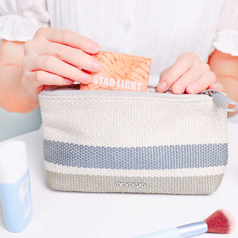 Fashion Ladies Beauty Makeup Makeup Bag Portable Portable Cosmetic Change To Receive Cell Phone Pocket
Fashion Ladies Beauty Makeup Makeup Bag Portable Portable Cosmetic Change To Receive Cell Phone Pocket