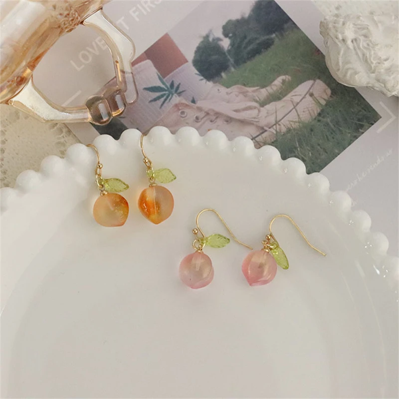 New Trend Creative Glass Beads Peach Orange Shape Earrings Fashion Fresh Girlfriends Gifts Women's Party Jewelry Accessories
New Trend Creative Glass Beads Peach Orange Shape Earrings Fashion Fresh Girlfriends Gifts Women's Party Jewelry Accessories