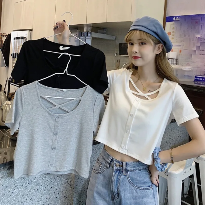 Top Women's Summer New Design Sense Niche Tops Short Slim Short-sleeved Thin T-shirt Women Trend
Top Women's Summer New Design Sense Niche Tops Short Slim Short-sleeved Thin T-shirt Women Trend