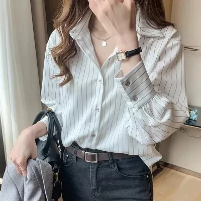 Striped Shirt Women's Design Sense Niche Spring New Loose Youthful-looking Fashion Chiffon Top Leisure Professional Shirt
Striped Shirt Women's Design Sense Niche Spring New Loose Youthful-looking Fashion Chiffon Top Leisure Professional Shirt