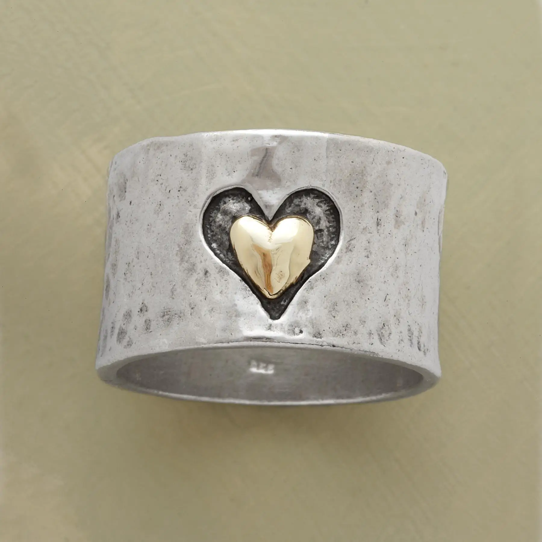 Retro silver gold double love ring simple fashion single product for men and women ring anniversary accessories party gifts
Retro silver gold double love ring simple fashion single product for men and women ring anniversary accessories party gifts