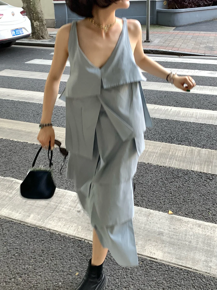 Irregular Splicing Dress Feeling Layer Upon Layer Suspender Skirt
Irregular Splicing Dress Feeling Layer Upon Layer Suspender Skirt