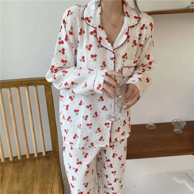 Alien Kitty 2021 Two Pieces Suit Sweet Printing Gentle Nightwear Cotton Soft Casual Loose Fashion Long Sleeves Pajamas Set
Alien Kitty 2021 Two Pieces Suit Sweet Printing Gentle Nightwear Cotton Soft Casual Loose Fashion Long Sleeves Pajamas Set