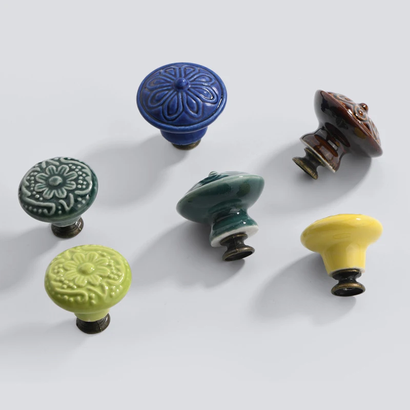 Flower Surface Embossed Ceramic Single Hole Handle European Style Cupboard Drawer Antique Ceramics Furniture Cabinet Handle
Flower Surface Embossed Ceramic Single Hole Handle European Style Cupboard Drawer Antique Ceramics Furniture Cabinet Handle