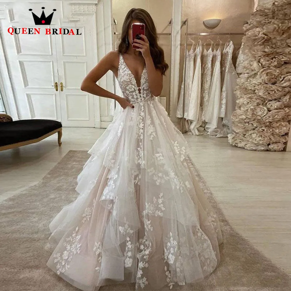 Vintage Wedding Dress Ball Gown V-neck Tulle Puffy Lace Beaded Crystal 2021 New Design Bridal Dress Customize JZ04
Vintage Wedding Dress Ball Gown V-neck Tulle Puffy Lace Beaded Crystal 2021 New Design Bridal Dress Customize JZ04