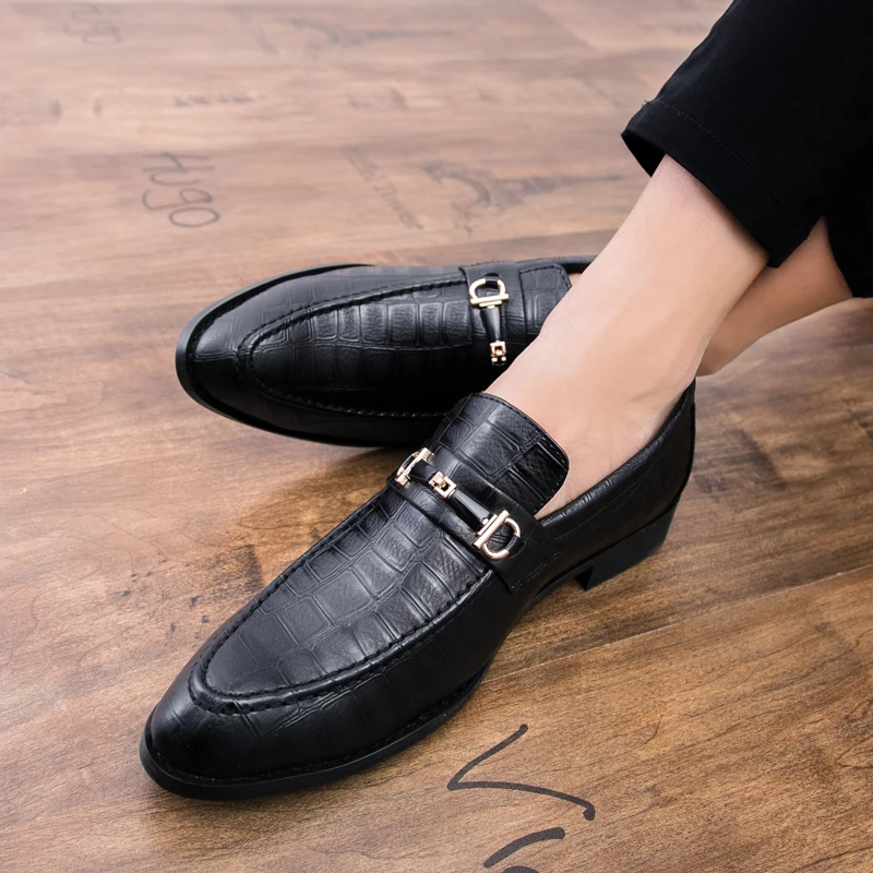 Fashion Men Leather Shoes Slip on Loafers Male Casual Classic Moccasins Trendy Vinage Stylish Shoes Zapatos De Hombre
Fashion Men Leather Shoes Slip on Loafers Male Casual Classic Moccasins Trendy Vinage Stylish Shoes Zapatos De Hombre