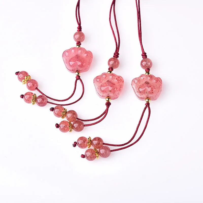 Original DIY natural strawberry crystal cat paw keychain pendant ice kind cute cat paw mobile phone chain cat paw bag pendant
Original DIY natural strawberry crystal cat paw keychain pendant ice kind cute cat paw mobile phone chain cat paw bag pendant