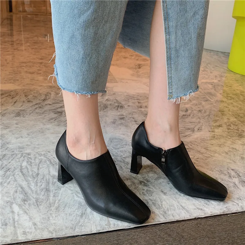 Single Concise Black Leather Women Shoes Elegant Square Toe Thick Heels Pumps Famale 2022 Spring Summer Ladies Shoes Woman
Single Concise Black Leather Women Shoes Elegant Square Toe Thick Heels Pumps Famale 2022 Spring Summer Ladies Shoes Woman